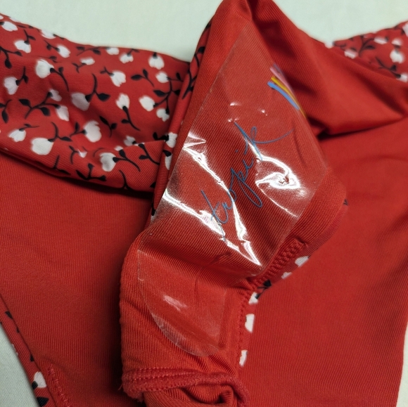 2/$25-Tropik Cheeky High Leg Bottoms & Skinny Dip Strappy Bikini Top Size S NWT - Picture 4 of 11